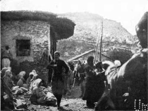 SCUTARI&mdash;BAZAAR AND OLD VENETIAN FORTRESS.
