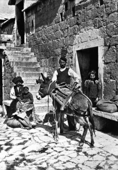 A MORLACCO FAMILY, BETWEEN SALONA AND CLISSA
