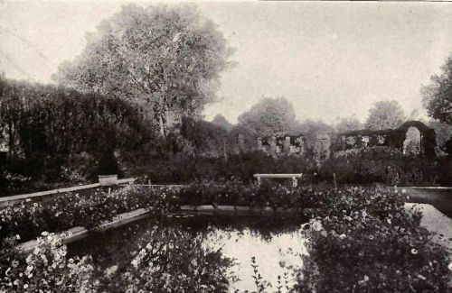 PLATE 44 Auburn, N.&nbsp;Y. Mrs. C.&nbsp;D. MacDougall