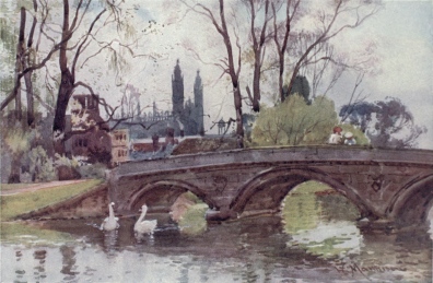 TRINITY BRIDGE, KING’S COLLEGE CHAPEL IN THE DISTANCE

This is one of the many charming views on the Cam at “the Backs” of the
Colleges.