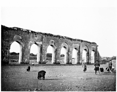 Fig. 38.&mdash;RAḲḲAH, ARCADE OF MOSQUE, FROM NORTH.